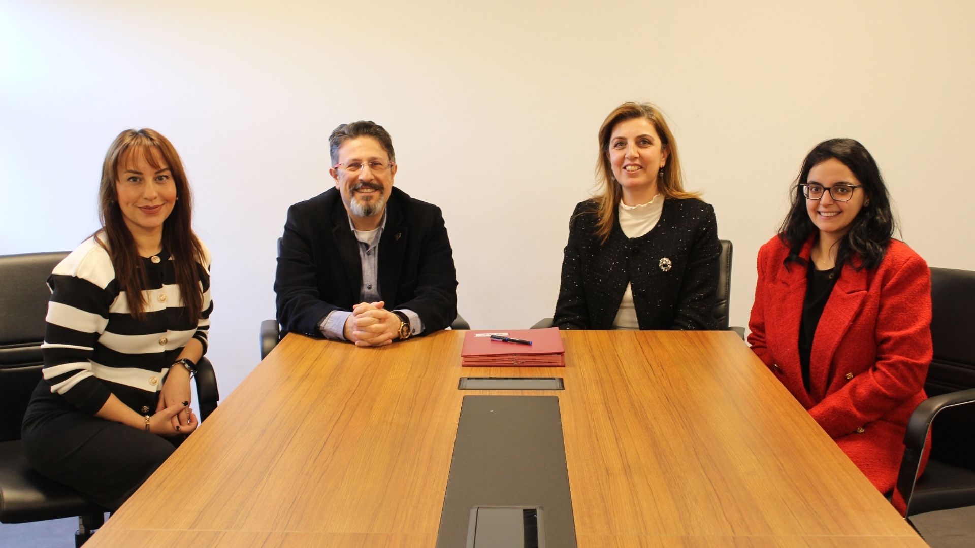 Doç. Dr. Timuçin Harputlugil İle BAP 2023 Yılı 2. Çağrı Döneminde Desteklenen Projesi Kapsamında Destek Sözleşmesi İmzalandı